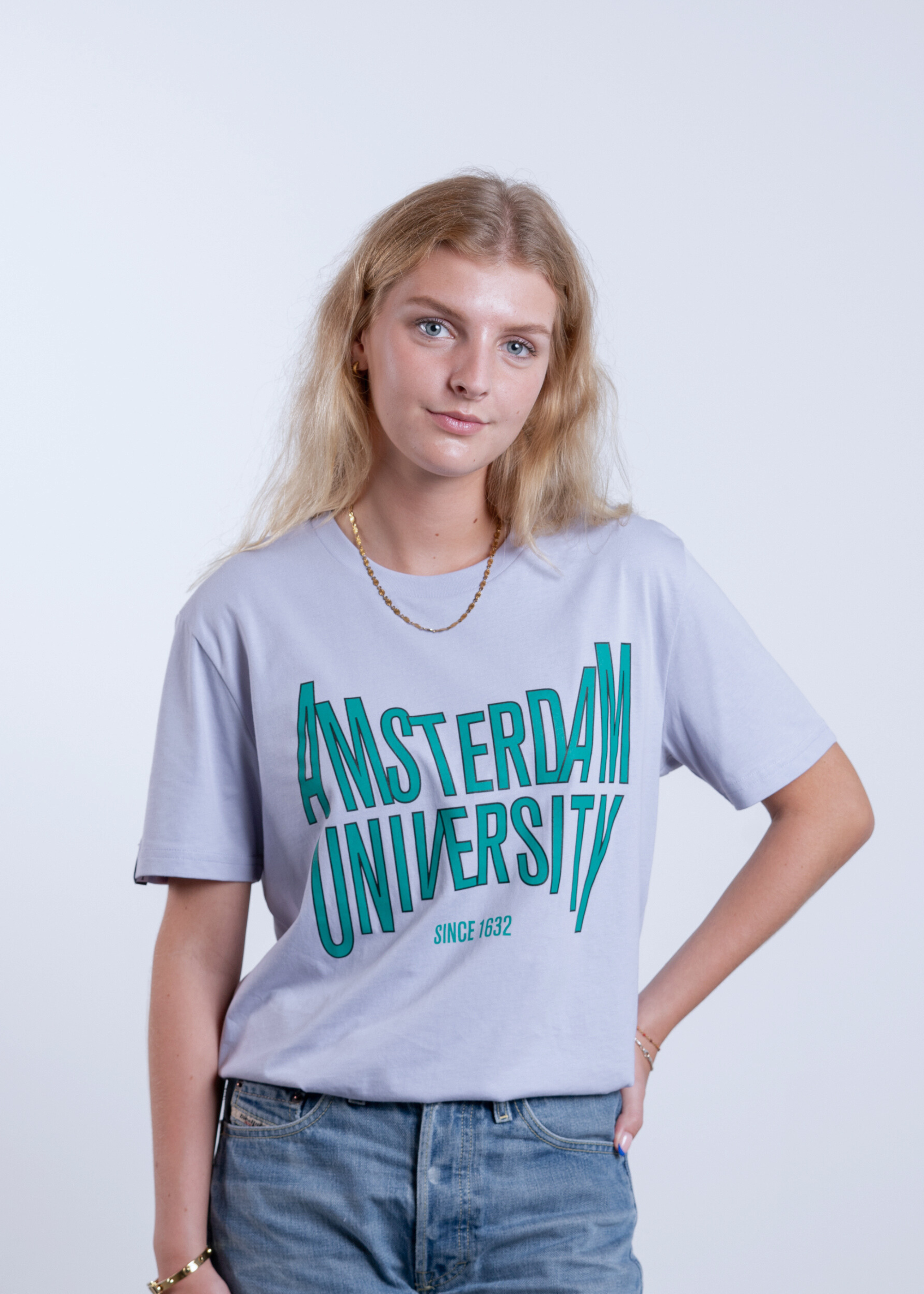 Unisex short sleeve T-shirt with the unique Amsterdam University logo in multiple colors