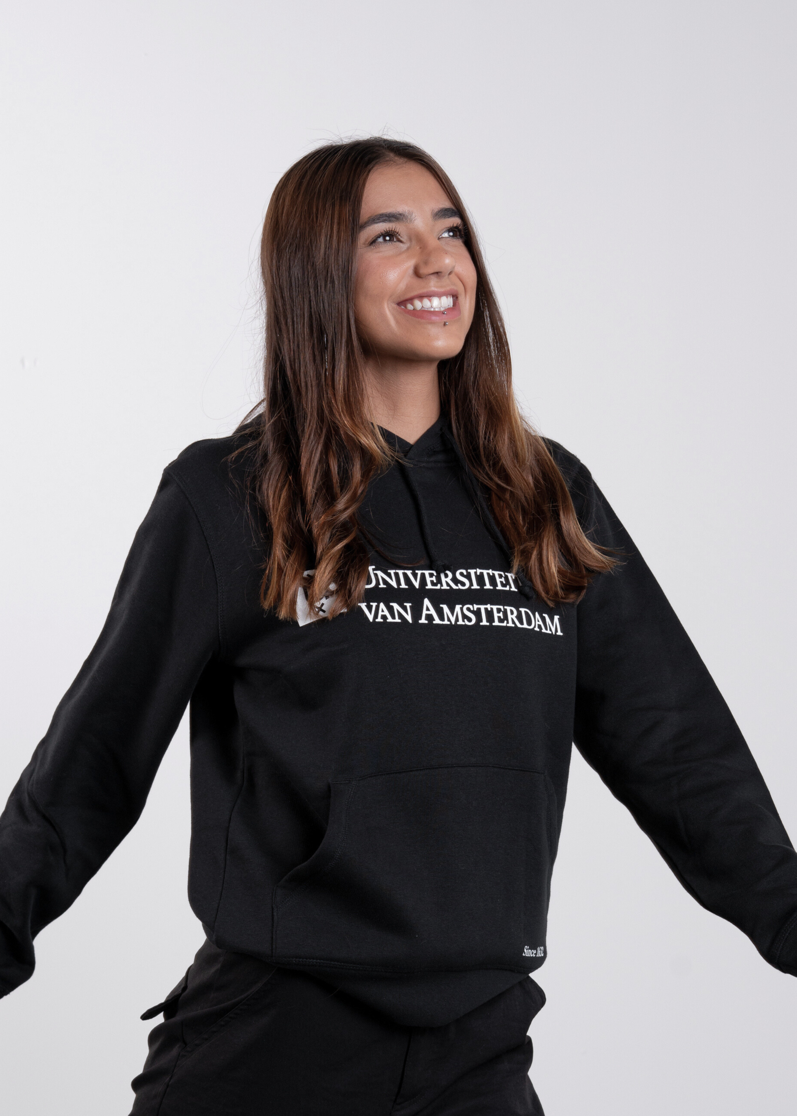 Hoodie unisex with the University of Amsterdam logo in multiple colors